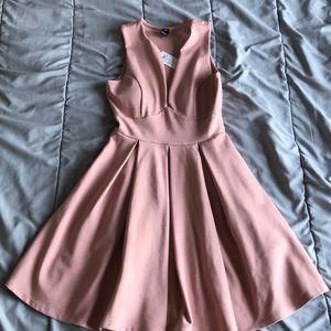 *SOLD* WINDSOR BLUSH/MUAVE DRESS